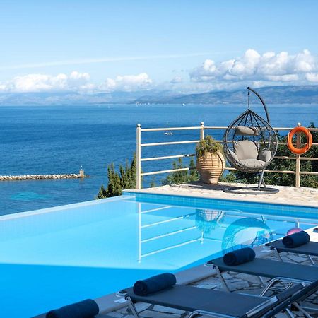 Pangolas Apartments Paxos Longós Екстериор снимка