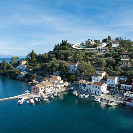 Pangolas Apartments Paxos Longós Екстериор снимка