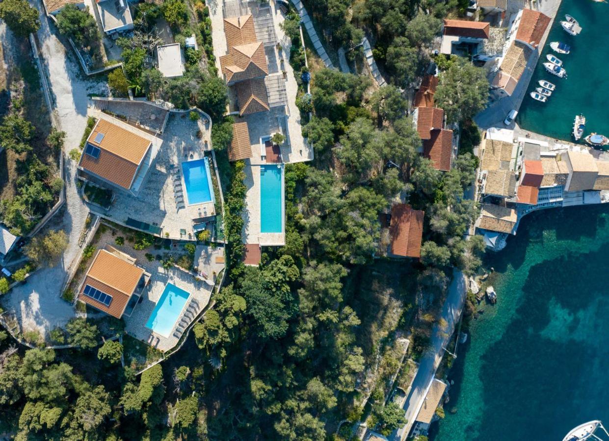 Pangolas Apartments Paxos Longós Екстериор снимка