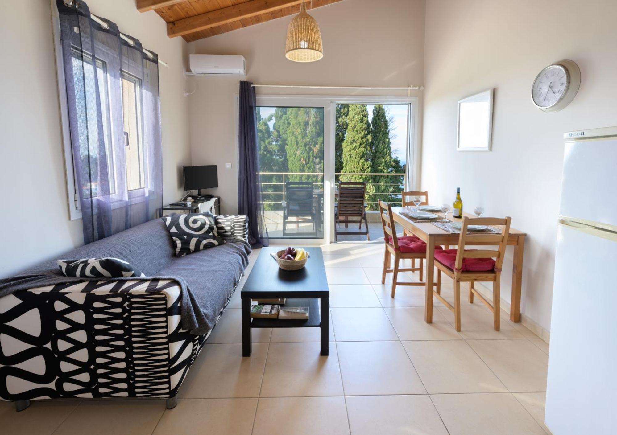 Pangolas Apartments Paxos Longós Екстериор снимка